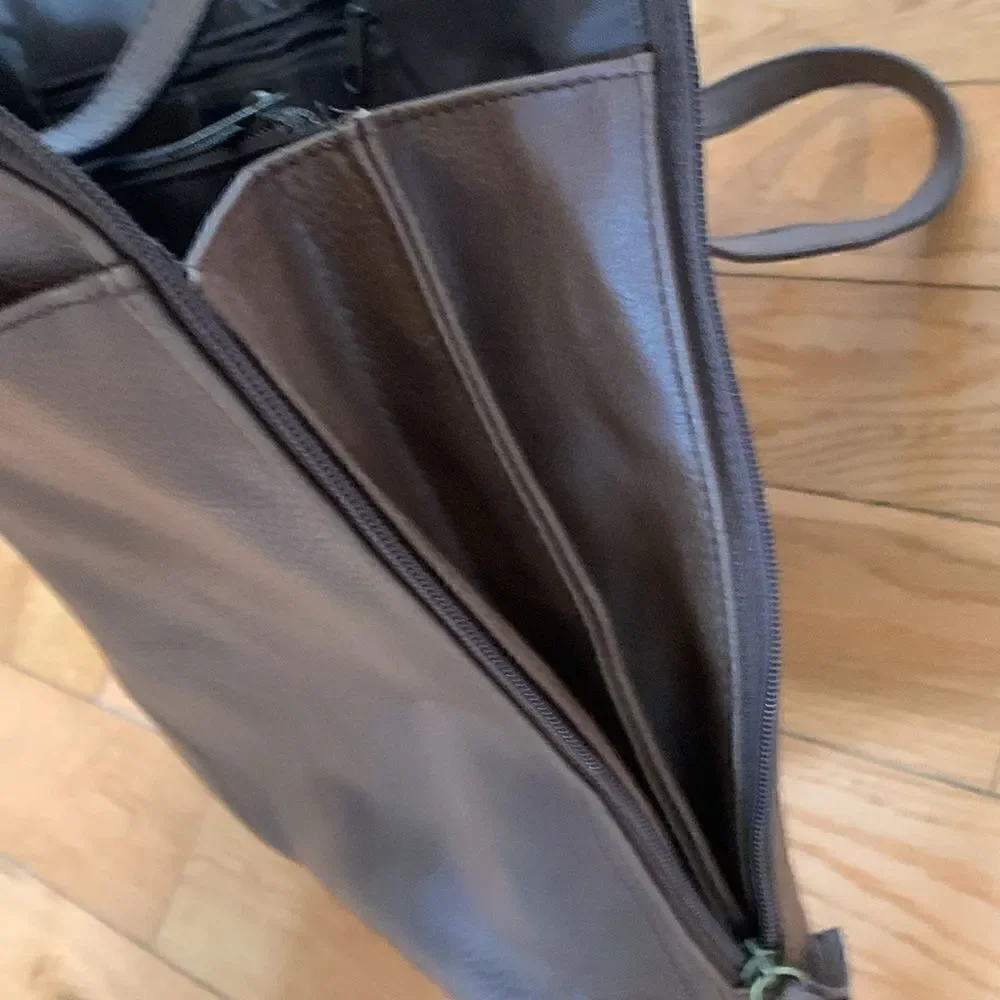 Bueno NWOT light brown briefcase style bag